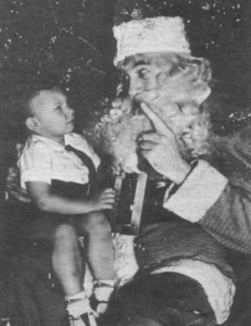 Bela Lugosi come Babbo Natale con Bela Lugosi, Jr