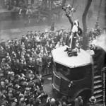 Festa di Natale per i bambini presso la Missione Hoxton, Londra. (Photo by Fox Foto - Getty Images). 18 nov 1933