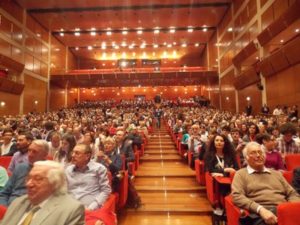 Auditorium durante l'incontro con Matteo Renzi