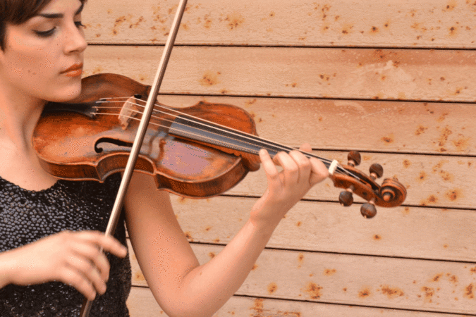 Sara Meloni violinista