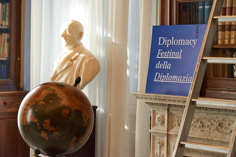 Roma: Diplomacy X edizione