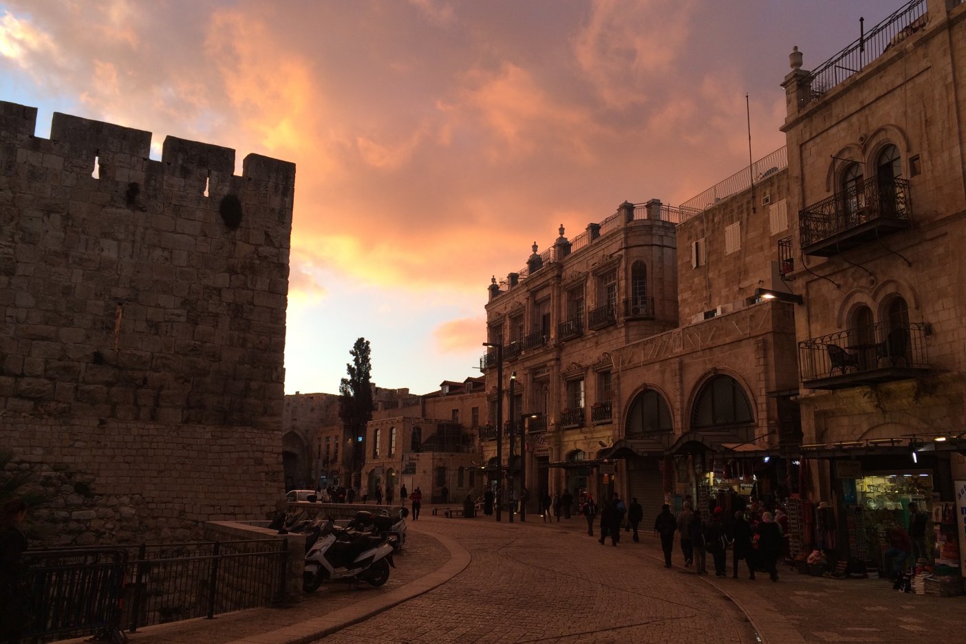 Gerusalemme al tramonto