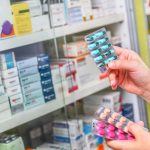 Farmacia casalinga: i consigli per un armadietto dei medicinali funzionale e ben fornito