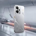 realme 14 5G: design “mecha” e “Victory Halo” ridefiniscono l’estetica degli smartphone di fascia media